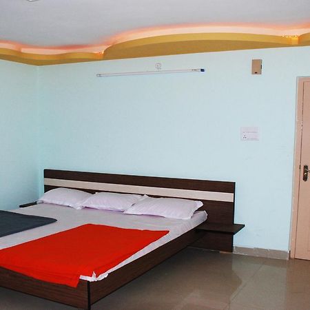 Ramas Residency Villa ศรีกาลาฮาสตี ภายนอก รูปภาพ